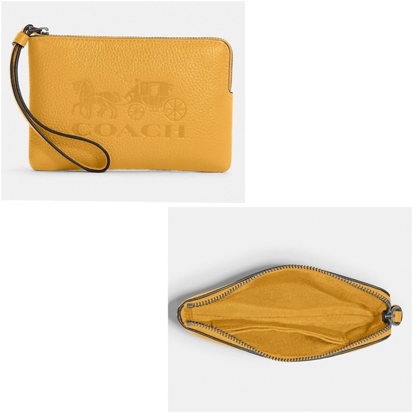 NWT COACH Leather Wristlet With Horse & Carriage Print - Picture 1 of 11